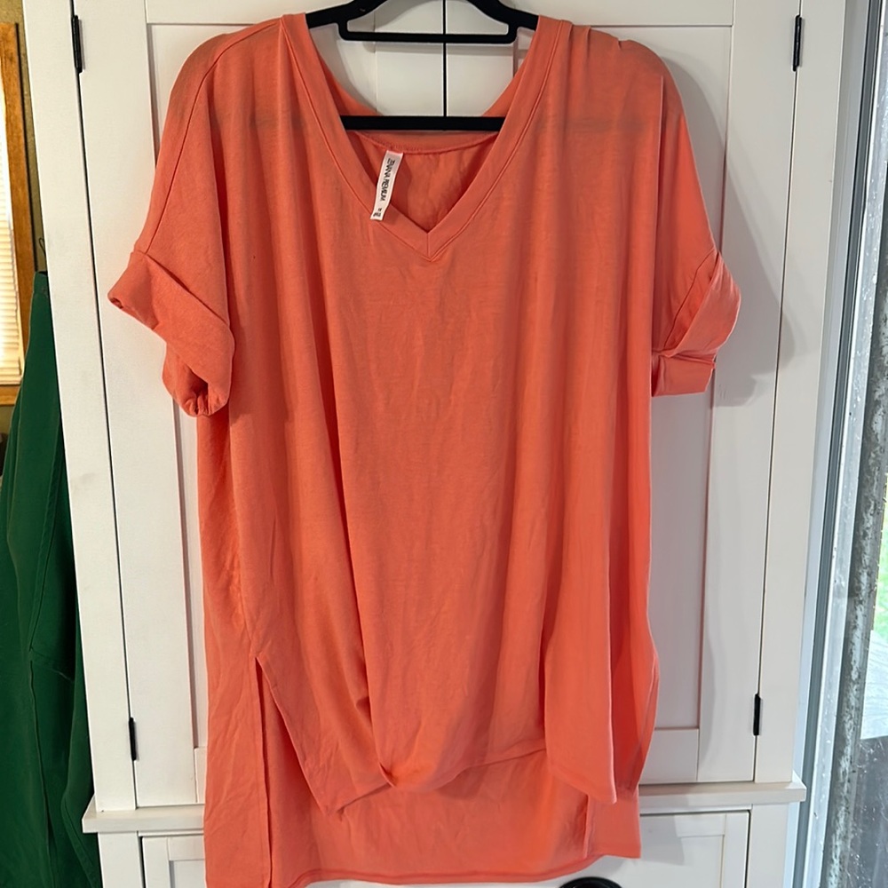 Zenana Rolled Sleeve Side Slit HI-Low Hem Coral Peach 1X